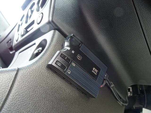 コペン アクティブトップ　ナビ　Ｂｌｕｅｔｏｏｔｈ　ＣＤ／ＤＶＤ　フルセグＴＶ　ＵＳＢ　ＥＴＣ　シートヒーター　フロントスポイラー　リヤウイング　ＨＩＤヘッドライト　キーレスエントリー（10枚目）