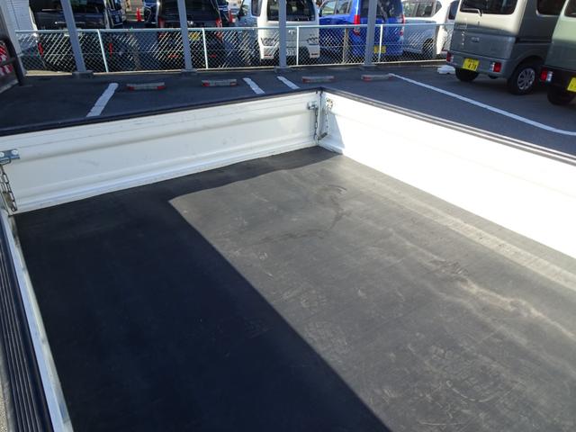 アクティトラック アタック 4WD ワンオーナー エアコン 作業灯 デフロック パワーウインドー パワステ エアバッグ ウルトラローギヤ ウルトラリバース(33枚目)