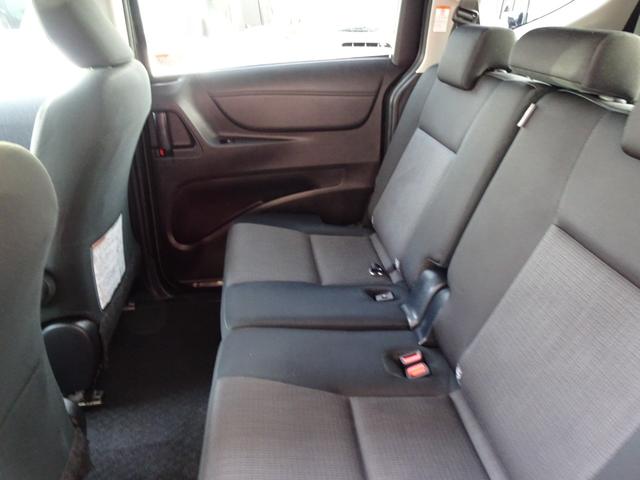 シエンタ Ｇ　純正９インチナビ　ＤＶＤ　Ｂｌｕｅｔｏｏｔｈ　全方位モニター　ＥＴＣ　ドラレコ前後　ＬＥＤヘッドライト　オートマチックハイビーム　両側パワースライドドア　車線逸脱警報装置　衝突軽減ブレーキ　禁煙車（33枚目）