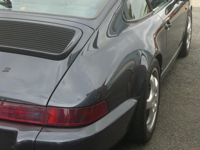 ９１１ ９１１カレラ２　ディーラー車　左ハンドル　５速マニュアル　アルミホイール　ＡＢＳ　エアコン　パワーウィンドウ　サンルーフ　レザーインテリア　ＥＴＣ（4枚目）