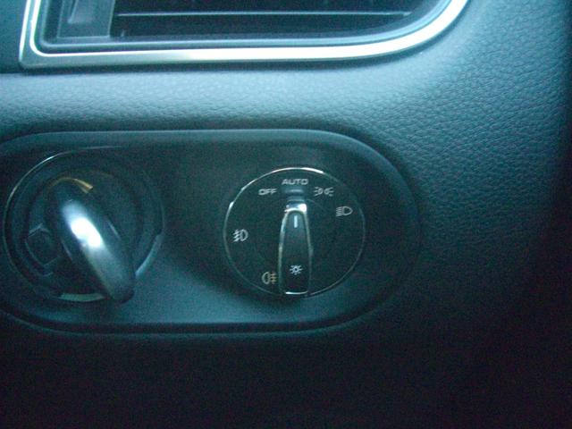 マカン マカン　アルミホイール　盗難防止システム　ＡＢＳ　エアコン　パワーステアリング　パワーウィンドウ（6枚目）