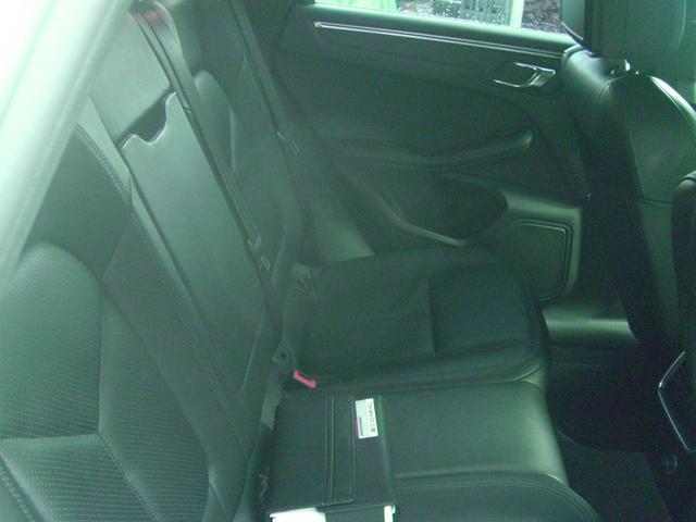 マカン マカン　アルミホイール　盗難防止システム　ＡＢＳ　エアコン　パワーステアリング　パワーウィンドウ（10枚目）