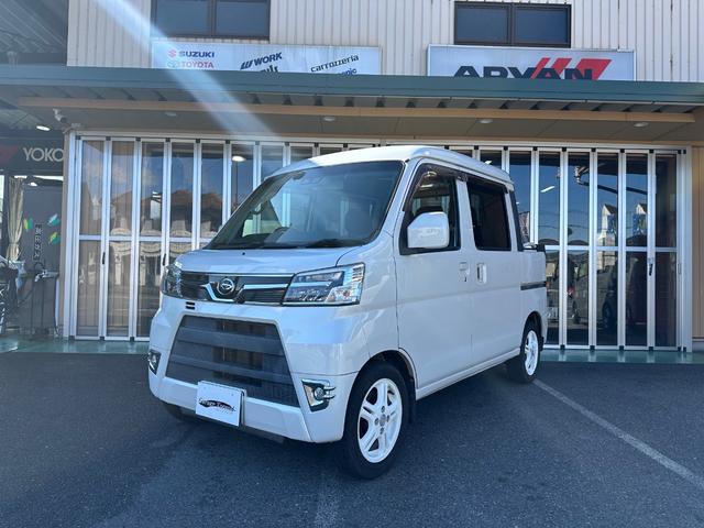 ハイゼットカーゴ デッキバンＧ　ＳＡＩＩＩ　ＡＴ車／４ＷＤ／キーレス／ＬＥＤヘッドランプ／ＬＥＤフォグランプ／社外ナビ／バックカメラ／ＥＴＣ／社外テールランプ／（2枚目）