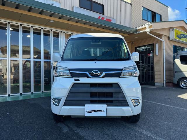 ハイゼットカーゴ デッキバンＧ　ＳＡＩＩＩ　ＡＴ車／４ＷＤ／キーレス／ＬＥＤヘッドランプ／ＬＥＤフォグランプ／社外ナビ／バックカメラ／ＥＴＣ／社外テールランプ／（3枚目）