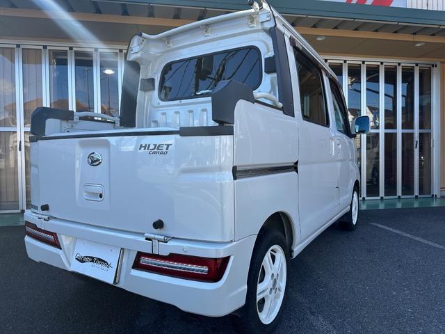 ハイゼットカーゴ デッキバンＧ　ＳＡＩＩＩ　ＡＴ車／４ＷＤ／キーレス／ＬＥＤヘッドランプ／ＬＥＤフォグランプ／社外ナビ／バックカメラ／ＥＴＣ／社外テールランプ／（18枚目）