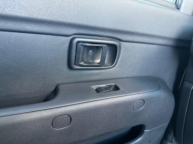 ハイゼットカーゴ デッキバンＧ　ＳＡＩＩＩ　ＡＴ車／４ＷＤ／キーレス／ＬＥＤヘッドランプ／ＬＥＤフォグランプ／社外ナビ／バックカメラ／ＥＴＣ／社外テールランプ／（34枚目）