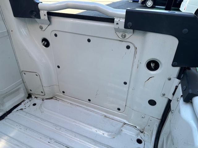 ハイゼットカーゴ デッキバンＧ　ＳＡＩＩＩ　ＡＴ車／４ＷＤ／キーレス／ＬＥＤヘッドランプ／ＬＥＤフォグランプ／社外ナビ／バックカメラ／ＥＴＣ／社外テールランプ／（42枚目）