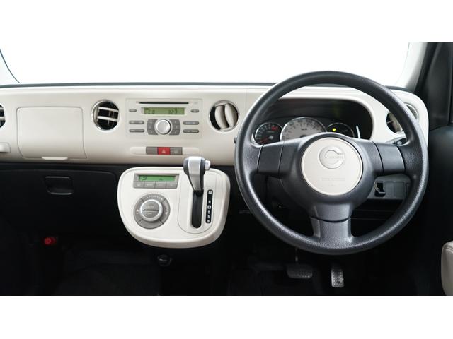 ココアX 禁煙車 フル装備 Wエアバック スマートキー オートエアコン 純正オーディオ 電動格納ミラー フォグ CVT 修復歴ありません!(16枚目)