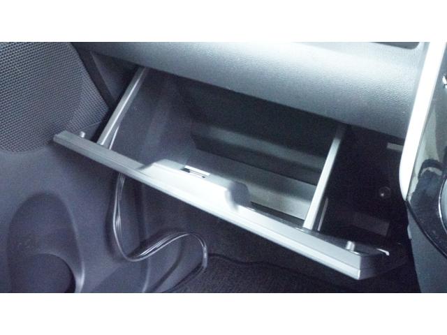 タント カスタムＲＳ　ターボ　純正ナビ　フルセグＴＶ　Ｂｌｕｅｔｏｏｔｈ　両側パワースライドドア　ステアリングスイッチ　ＲＳ専用イルミグリル　ＬＥＤヘッドライト　ＡＵＴＯライト・エアコン　スマートキー　フォグライト　ＥＴＣ（64枚目）