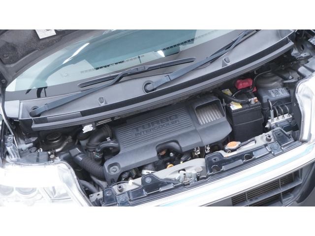 タント カスタムＲＳ　ターボ　純正ナビ　フルセグＴＶ　Ｂｌｕｅｔｏｏｔｈ　両側パワースライドドア　ステアリングスイッチ　ＲＳ専用イルミグリル　ＬＥＤヘッドライト　ＡＵＴＯライト・エアコン　スマートキー　フォグライト　ＥＴＣ（70枚目）