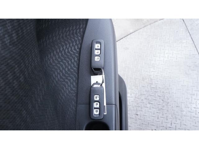 Ｎ－ＢＯＸカスタム Ｇ・Ｌパッケージ　純正ナビ　地デジＴＶ　バックモニター　パワースライドドア　ＨＩＤヘッドライト　ＡＵＴＯライト　ＡＵＴＯエアコン　スマートキー　プッシュスタート　Ｅ－ＣＯＮモード　電動格納ドアミラーウィンカー（12枚目）