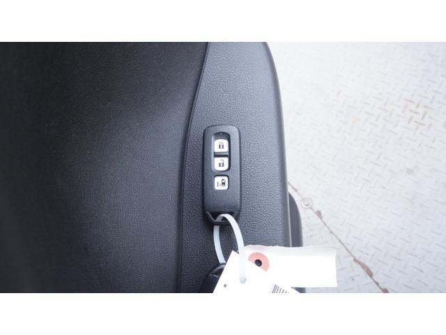 Ｎ－ＢＯＸ Ｇ・Ｌパッケージ　純正ナビ　地デジＴＶ　バックカメラ　パワースライドドア　ベンチシート　ＡＵＴＯエアコン　ＡＵＴＯライト　電動格納ドアミラーウィンカー　後席サンシェード　ナビ装着車スペシャルパッケージ（12枚目）