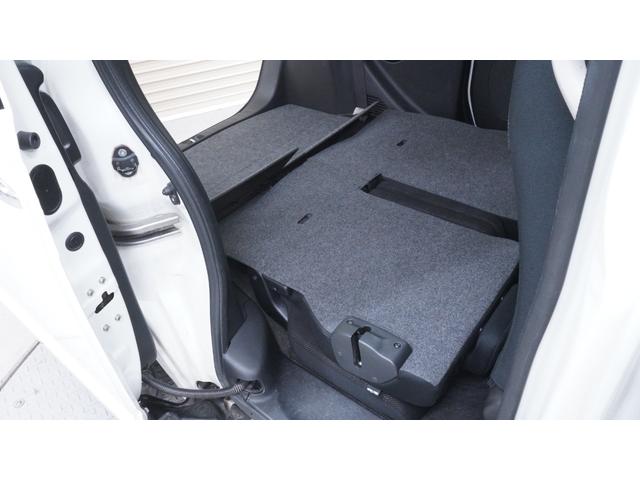 Ｎ－ＢＯＸ Ｇ・Ｌパッケージ　純正ナビ　地デジＴＶ　バックカメラ　パワースライドドア　ベンチシート　ＡＵＴＯエアコン　ＡＵＴＯライト　電動格納ドアミラーウィンカー　後席サンシェード　ナビ装着車スペシャルパッケージ（44枚目）