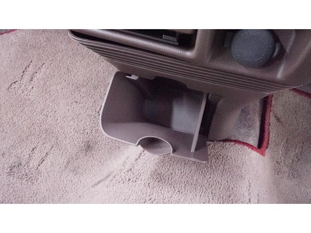 アルトラパンショコラ Ｘ　禁煙車　ワンオーナー　社外ナビ　フルセグＴＶ　ＣＤ／ＤＶＤ再生　スマートキー　プッシュスタート　ＨＩＤヘッドライト　ＡＵＴＯライト　ＡＵＴＯエアコン　グレード専用レザー調シート　グレード専用内装カラー（31枚目）
