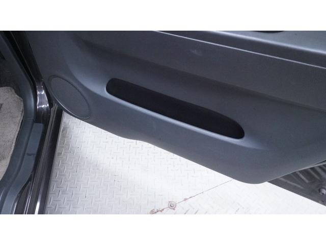 モコ Ｘ　Ｗエアバック　禁煙車　純正ナビ　地デジＴＶ　ＣＤ再生　スマートキー　プッシュスタート　インパネＡＴ　ベンチシート　アームレスト　ＡＵＴＯエアコン　社外１３インチアルミホイール　電動格納ドアミラー（14枚目）