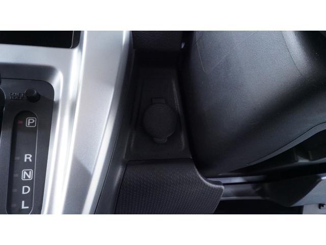 ハスラー Ｇ　禁煙車　レーダーブレーキサポート　スマートフォン連携ナビ　地デジＴＶ　Ｂｌｕｅｔｏｏｔｈ接続　バックカメラ　シートヒーター　スマートキー　プッシュスタート　インパネＡＴ　ベンチシート　アームレスト（28枚目）
