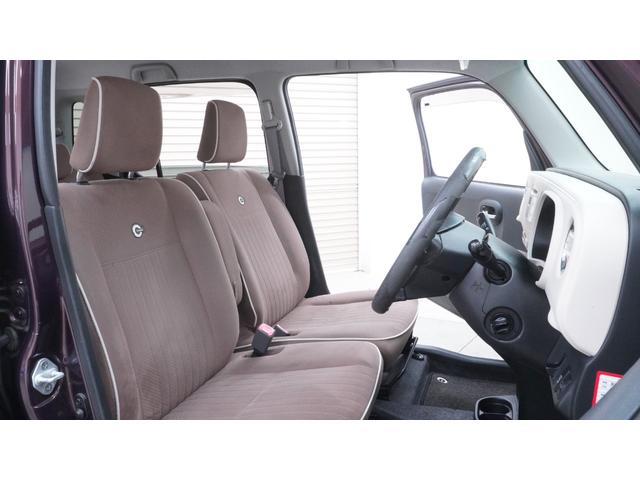 ミラココア ココアプラスＸスペシャルコーデ　禁煙車　純正オーディオ　キーフリーシステム　ルーフレール　インパネＡＴ　ベンチシート　アームレスト　フォグライト　電動格納ドアミラーウィンカー　アイドリングストップ　プライバシーガラス（10枚目）