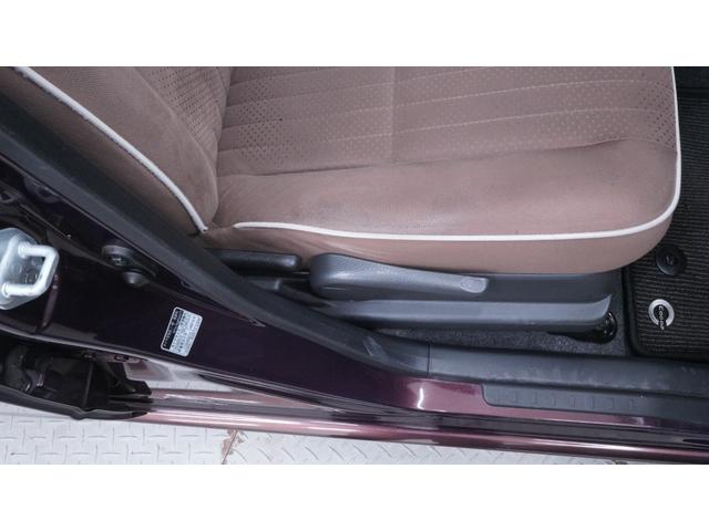 ミラココア ココアプラスＸスペシャルコーデ　禁煙車　純正オーディオ　キーフリーシステム　ルーフレール　インパネＡＴ　ベンチシート　アームレスト　フォグライト　電動格納ドアミラーウィンカー　アイドリングストップ　プライバシーガラス（20枚目）