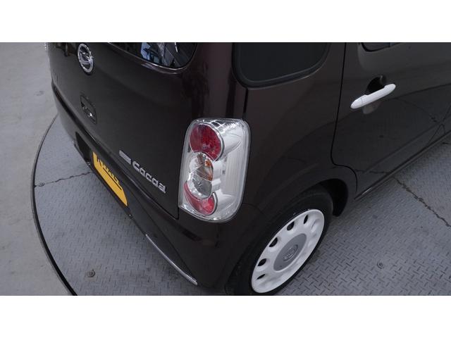 ミラココア ココアプラスＸスペシャルコーデ　禁煙車　純正オーディオ　キーフリーシステム　ルーフレール　インパネＡＴ　ベンチシート　アームレスト　フォグライト　電動格納ドアミラーウィンカー　アイドリングストップ　プライバシーガラス（63枚目）