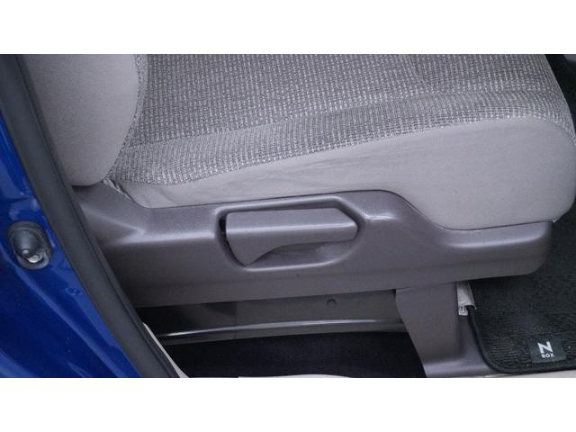 Ｎ－ＢＯＸ Ｇホンダセンシング　禁煙車　社外オーディオ　ホンダセンシング　アダプティブクルーズコントロール　ステアリングスイッチ　スマートキー　プッシュスタート　インパネＡＴ　ベンチシート　アームレスト　ＬＥＤヘッドライト（19枚目）