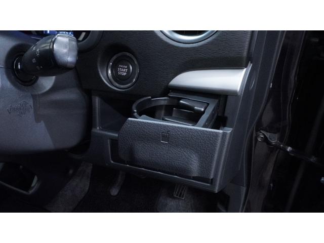 ワゴンＲスティングレー Ｘ　禁煙車　オーディオ　スマートキー　革巻きハンドル　アームレスト　チルトステアリング　シートリフター　ＨＩＤヘッドライト　ＡＵＴＯエアコン　電動格納ドアミラー　純正１４インチアルミホイール（19枚目）