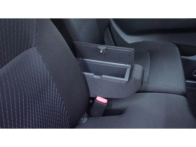 ワゴンＲスティングレー Ｘ　禁煙車　オーディオ　スマートキー　革巻きハンドル　アームレスト　チルトステアリング　シートリフター　ＨＩＤヘッドライト　ＡＵＴＯエアコン　電動格納ドアミラー　純正１４インチアルミホイール（23枚目）