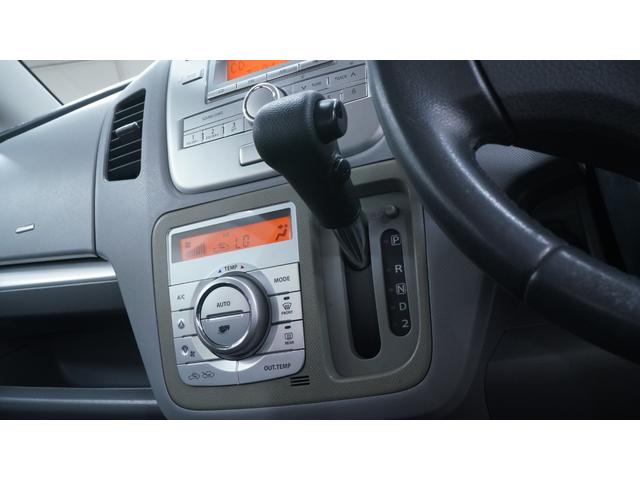 ワゴンＲ ＦＸリミテッド　禁煙車　純正オーディオ　スマートキー　革巻きハンドル　チルトステアリング　シートリフター　ヘッドライトレベライザー　電動格納ドアミラーウィンカー　ＡＵＴＯエアコン（23枚目）