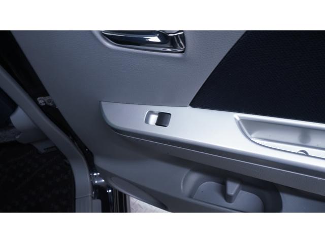 ワゴンＲ ＦＸリミテッド　禁煙車　純正オーディオ　スマートキー　革巻きハンドル　チルトステアリング　シートリフター　ヘッドライトレベライザー　電動格納ドアミラーウィンカー　ＡＵＴＯエアコン（37枚目）