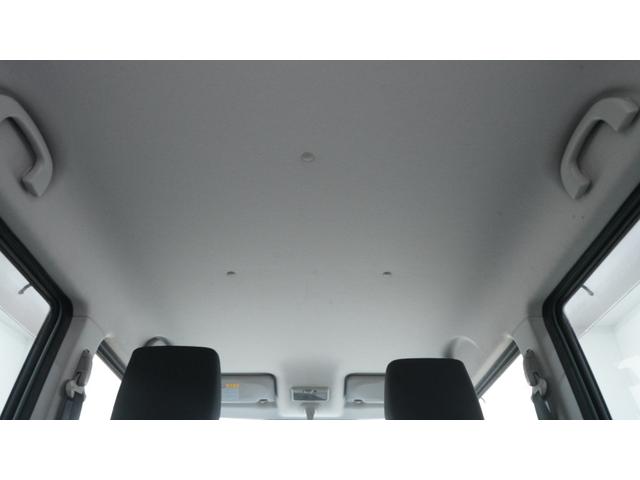 アルトラパン １０ｔｈアニバーサリーリミテッド　禁煙車　スマートキー　プッシュスタート　革巻きハンドル　ＡＵＴＯエアコン　ベンチシート　アームレスト（41枚目）