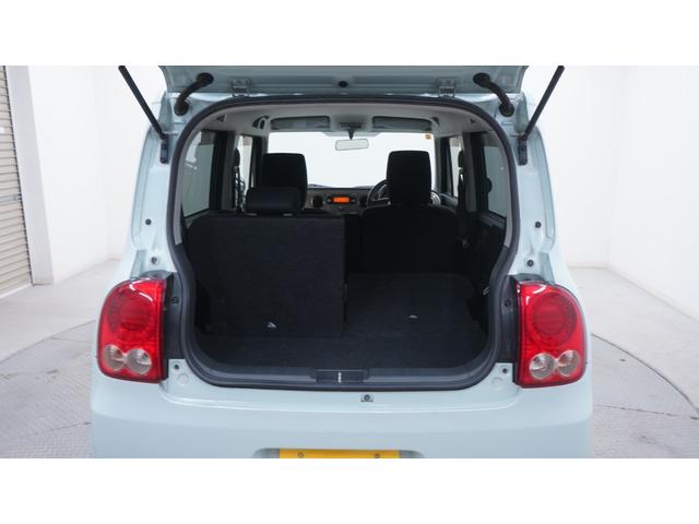 アルトラパン １０ｔｈアニバーサリーリミテッド　禁煙車　スマートキー　プッシュスタート　革巻きハンドル　ＡＵＴＯエアコン　ベンチシート　アームレスト（64枚目）