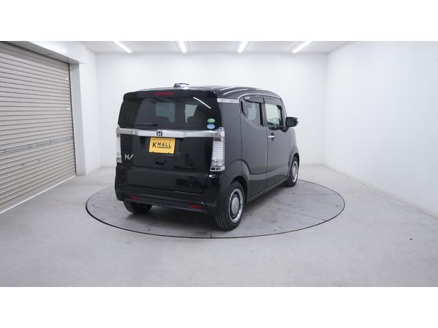 敷地内に国指定の整備工場も完備！