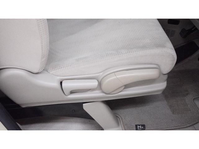 Ｎ－ＢＯＸ＋ Ｇ・ターボＬパッケージ　Ｇａｔｈｅｒｓ’ナビ　フルセグＴＶ　ＣＤ／ＤＶＤ再生　Ｂｌｕｅｔｏｏｔｈ接続　バックモニター　パワースライドドア　スマートキー　プッシュスタート　パドルシフト　ステアリングスイッチ　ＨＩＤヘッドライト（25枚目）