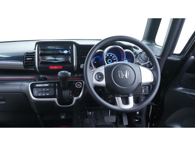 N-BOXカスタム G・Aパッケージ 禁煙車 カロッツェリアサイバーナビ 地デジTV ミュージックサーバー CD再生 Bluetooth対応 パワースライドドア シティブレーキアクティブシステム 前席用i-サイドエアバッグシステム(3枚目)