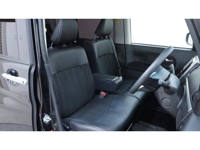 タント カスタムＸ　トップエディションリミテッドＳＡＩＩＩ　禁煙車　後期モデル　純正ナビ　ＣＤ／ＤＶＤ再生　パノラマモニター　両側パワースライドドア　ステアリングスイッチ　シートヒーター　スマートキー　プッシュスタート　チルトステアリング（13枚目）