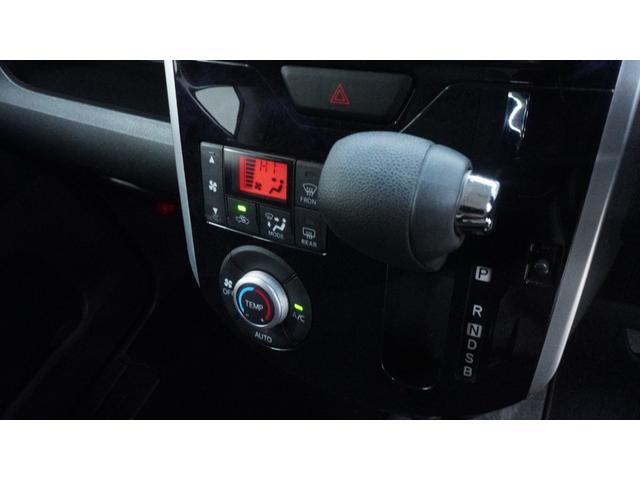 タント カスタムＸ　トップエディションリミテッドＳＡＩＩＩ　禁煙車　後期モデル　純正ナビ　ＣＤ／ＤＶＤ再生　パノラマモニター　両側パワースライドドア　ステアリングスイッチ　シートヒーター　スマートキー　プッシュスタート　チルトステアリング（28枚目）