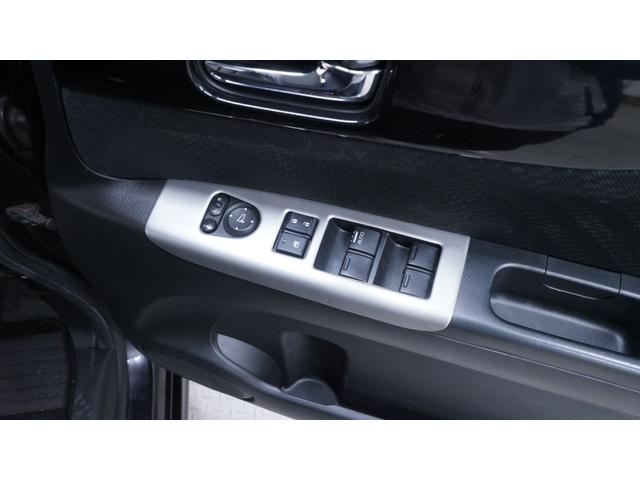 Ｎ－ＢＯＸカスタム Ｇ・Ｌパッケージ　禁煙車　ＫＥＮＷＯＯＤナビ　フルセグＴＶ　Ｂｌｕｅｔｏｏｔｈ　ＣＤ／ＤＶＤ再生　バックカメラ　パワースライドドア　スマートキー　プッシュスタート　インパネＡＴ　ベンチシート　アームレスト（14枚目）