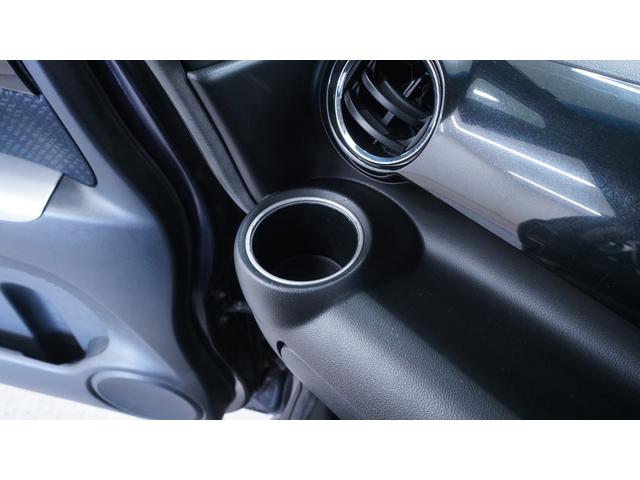 Ｎ－ＢＯＸカスタム Ｇ・Ｌパッケージ　禁煙車　ＫＥＮＷＯＯＤナビ　フルセグＴＶ　Ｂｌｕｅｔｏｏｔｈ　ＣＤ／ＤＶＤ再生　バックカメラ　パワースライドドア　スマートキー　プッシュスタート　インパネＡＴ　ベンチシート　アームレスト（32枚目）