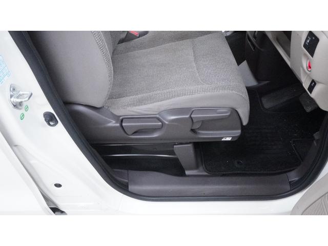 N-BOX G・L 禁煙車 KENWOODメモリーナビ 地デジTV CD再生 Bluetooth バックカメラ パワースライドドア スマートキー プッシュスタート インパネAT ベンチシート アームレスト(24枚目)