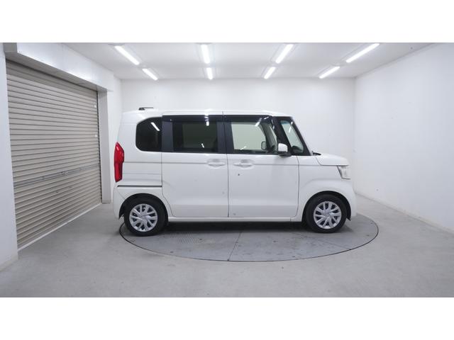 N-BOX G・L 禁煙車 KENWOODメモリーナビ 地デジTV CD再生 Bluetooth バックカメラ パワースライドドア スマートキー プッシュスタート インパネAT ベンチシート アームレスト(55枚目)