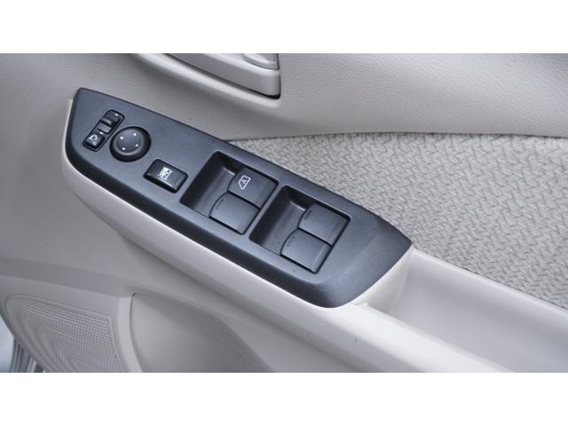 デイズ Ｓ　フル装備　Ｗエアバック　禁煙車　ワンオーナー　純正ナビ　フルセグＴＶ　ＣＤ再生　Ｂｌｕｅｔｏｏｔｈ　バックモニター　エマージェンシーブレーキパッケージ　アイドリングストップ　　キーレス　インパネＡＴ（14枚目）