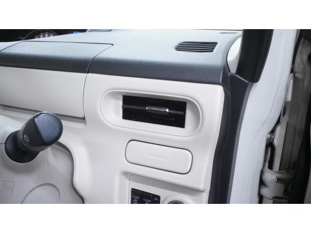 ムーヴキャンバス 　禁煙車　社外ナビ　フルセグＴＶ　ＣＤ／ＤＶＤ再生　Ｂｌｕｅｔｏｏｔｈ接続　両側パワースライドドア　スマートキー　電動格納ドアミラー　シートヒーター　衝突被害軽減ブレーキ　アイドリングストップ（18枚目）