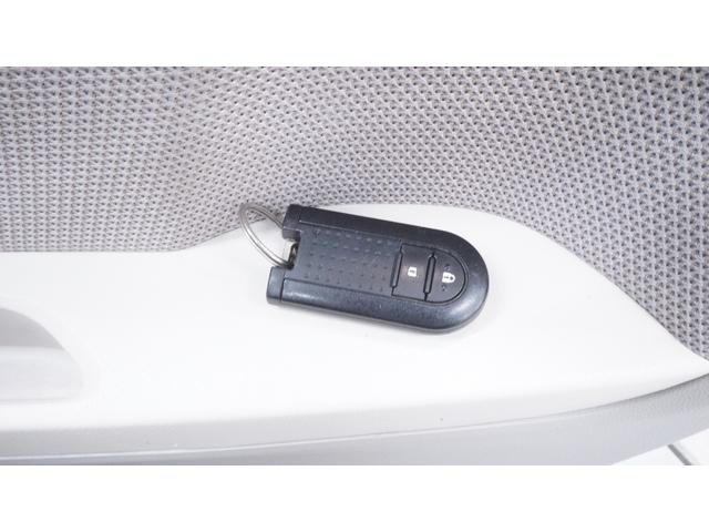 ムーヴ Ｘ　禁煙車　ナビ　フルセグＴＶ　Ｂｌｕｅｔｏｏｔｈ　ＣＤ／ＤＶＤ再生　バックカメラ　スマートキー　ベンチシート　ＡＵＴＯエアコン　電動格納ドアミラー　アイドリングストップ　社外１４インチアルミホイール（16枚目）