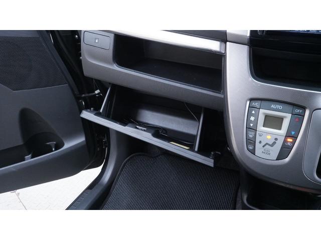 ムーヴ カスタム Xリミテッド SA 禁煙車 ワンオーナ 社外HDDナビ フルセグTV CD/DVD再生 スマートキー ベンチシート LEDヘッドライト AUTOライト 電動格納ドアミラーウィンカー  シートリフター アイドリングストップ(33枚目)