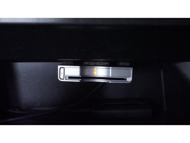 N-BOXカスタム G SSパッケージ 禁煙車 Gathers’ナビ 地デジTV CD/DVD再生 Bluetooth バックカメラ スマートキー 両側パワースライドドア 電動格納ドアミラーウィンカー ベンチシート アイドリングストップ(10枚目)