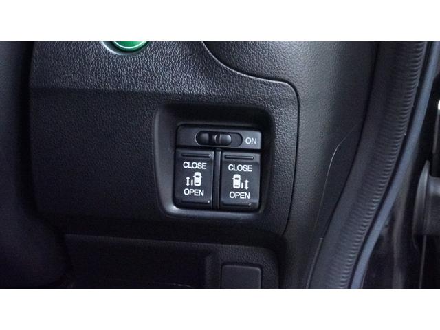 N-BOXカスタム G SSパッケージ 禁煙車 Gathers’ナビ 地デジTV CD/DVD再生 Bluetooth バックカメラ スマートキー 両側パワースライドドア 電動格納ドアミラーウィンカー ベンチシート アイドリングストップ(11枚目)