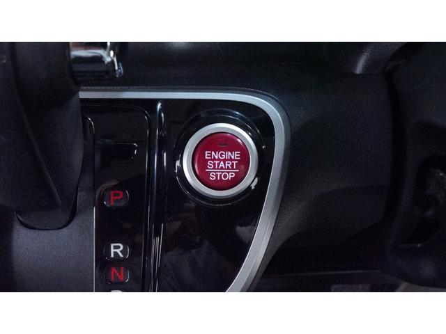 N-BOXカスタム G SSパッケージ 禁煙車 Gathers’ナビ 地デジTV CD/DVD再生 Bluetooth バックカメラ スマートキー 両側パワースライドドア 電動格納ドアミラーウィンカー ベンチシート アイドリングストップ(12枚目)