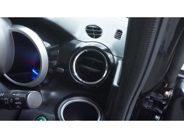 N-BOXカスタム G SSパッケージ 禁煙車 Gathers’ナビ 地デジTV CD/DVD再生 Bluetooth バックカメラ スマートキー 両側パワースライドドア 電動格納ドアミラーウィンカー ベンチシート アイドリングストップ(20枚目)