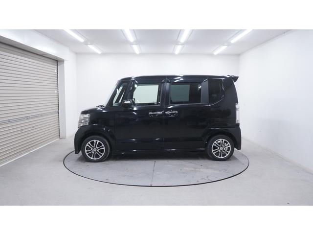 N-BOXカスタム G SSパッケージ 禁煙車 Gathers’ナビ 地デジTV CD/DVD再生 Bluetooth バックカメラ スマートキー 両側パワースライドドア 電動格納ドアミラーウィンカー ベンチシート アイドリングストップ(60枚目)