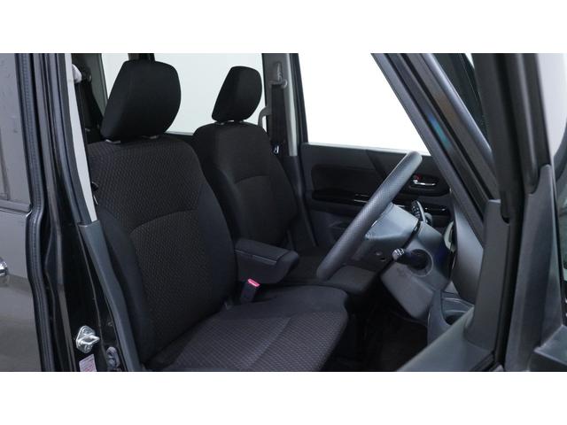 スペーシアカスタム 　禁煙車　デュアルブレーキサポート　社外ナビ　地デジＴＶ　ＣＤ／ＤＶＤ再生　バックカメラ　両側パワースライドドア　スマートキー　シートリフター　シートヒーター　フォグライト　アイドリングストップ（12枚目）