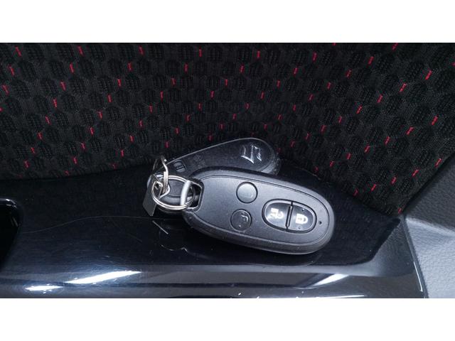 スペーシアカスタム 　禁煙車　デュアルブレーキサポート　社外ナビ　地デジＴＶ　ＣＤ／ＤＶＤ再生　バックカメラ　両側パワースライドドア　スマートキー　シートリフター　シートヒーター　フォグライト　アイドリングストップ（15枚目）